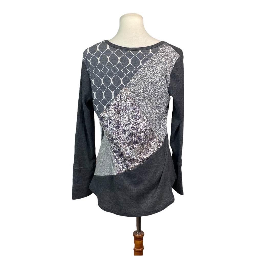 Woman’s 7th Ray waffle knit Henley size XL